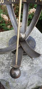 ZONNEWIJZER / MODERN/MET 3 BOGEN / brons, Huis en tuin decoratie Marie, Nieuw, Info@huisentuindecoratiemarie.nl, Peize