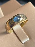 Geelgouden vintagering met een saffier en 2 mini diamantjes, Ophalen of Verzenden, Zo goed als nieuw, 17 tot 18, Dame