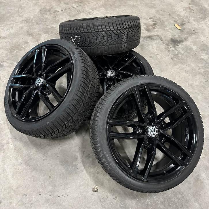 18” winterset golf 6 7 8 gti gte Gtd R line hankook i*cept 3, Auto-onderdelen, Banden en Velgen, Banden en Velgen, Winterbanden