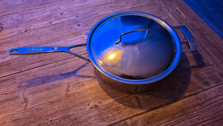 Demeyere Hapjespan 28cm - Topkwaliteit!, Huis en Inrichting, Keuken | Potten en Pannen, Zo goed als nieuw, Koekenpan of Braadpan