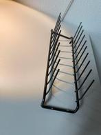 Zwart bordenrek met sleuven (Black plate rack with slots), Ophalen of Verzenden, Zo goed als nieuw