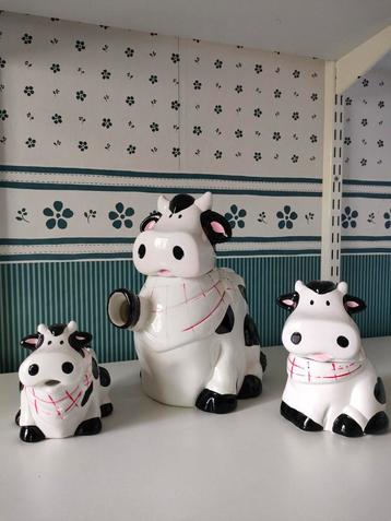 Koeien serviesgoed  beschikbaar voor biedingen