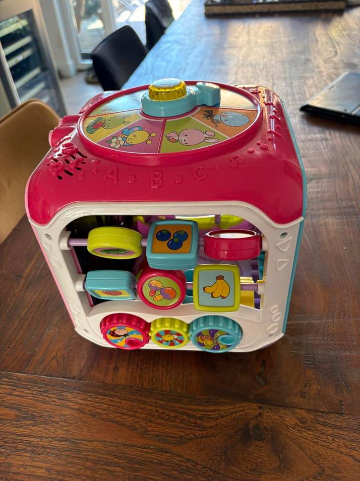 VTech Baby Activity Cube, Kinderen en Baby's, Speelgoed | Babyspeelgoed, Zo goed als nieuw, Overige typen, Met licht, Ophalen