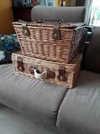 rieten picknick mand. 4 persoons picknick mand met inhoud, Ophalen, Zo goed als nieuw, Zonder inhoud