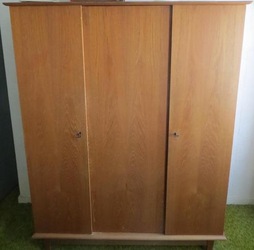 Vintage linnenkast uit jaren 60. Deens / mid century. Teak, Huis en Inrichting, Kasten | Kledingkasten, Gebruikt, 150 tot 200 cm
