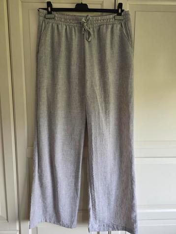 Mooie losvallende broek pescara maat xl beschikbaar voor biedingen