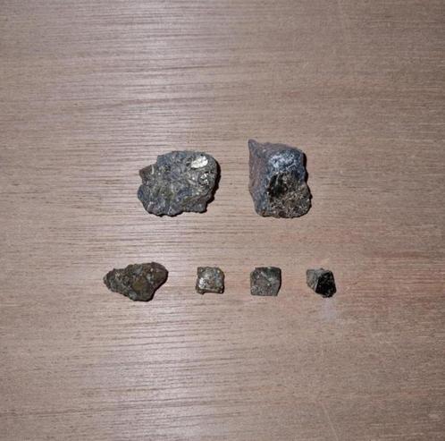 Pyriet - Noorwegen, Verzamelen, Mineralen en Fossielen, Mineraal, Ophalen of Verzenden