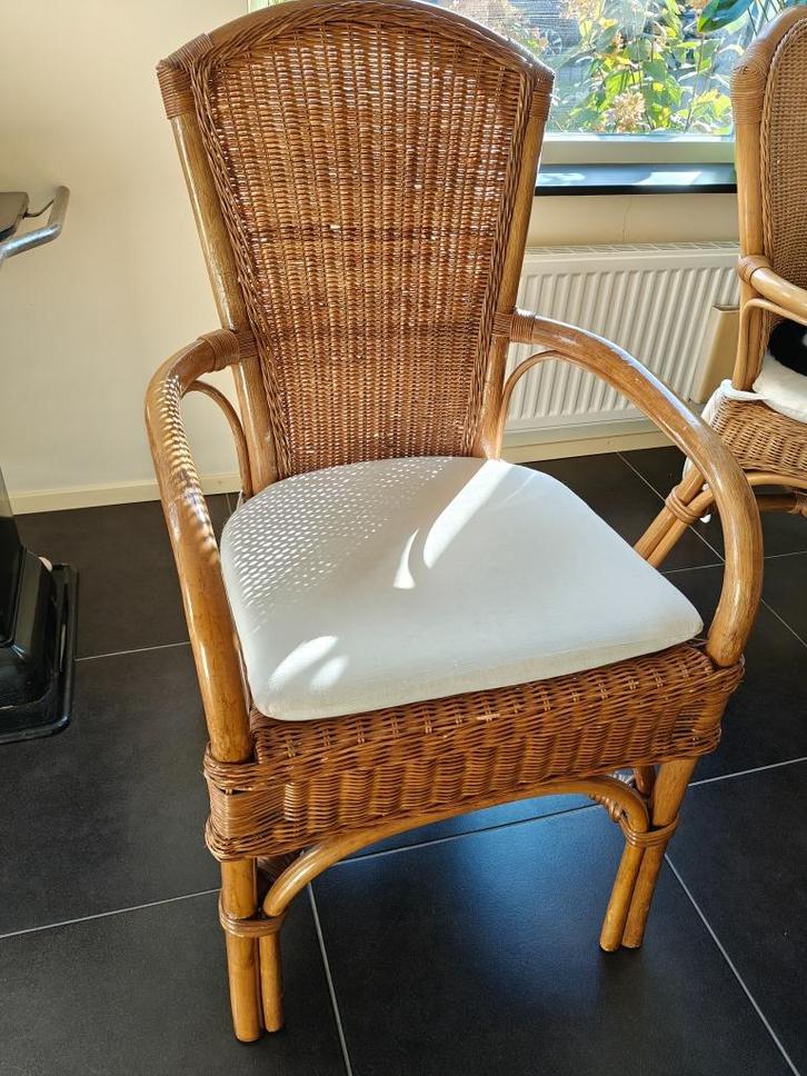 4 rotan stoelen, Huis en Inrichting, Stoelen, Gebruikt, Vier, Riet of Rotan, Ophalen