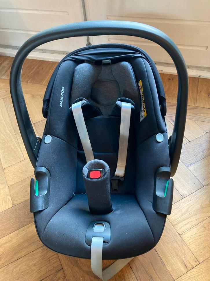 Maxi Cosi Pebble 360 - Zo goed als nieuw!, Kinderen en Baby's, Autostoeltjes, Zo goed als nieuw, Maxi-Cosi, 0 t/m 13 kg, Isofix