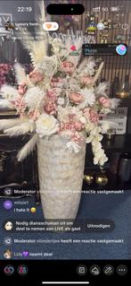 Vaas met bloemstuk - Prachtige decoratie!, Overige materialen, Overige kleuren, 50 tot 75 cm, Ophalen of Verzenden