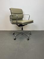 3x Vitra Eames EA 217 Soft Pad Bureaustoel Olijf - Chroom