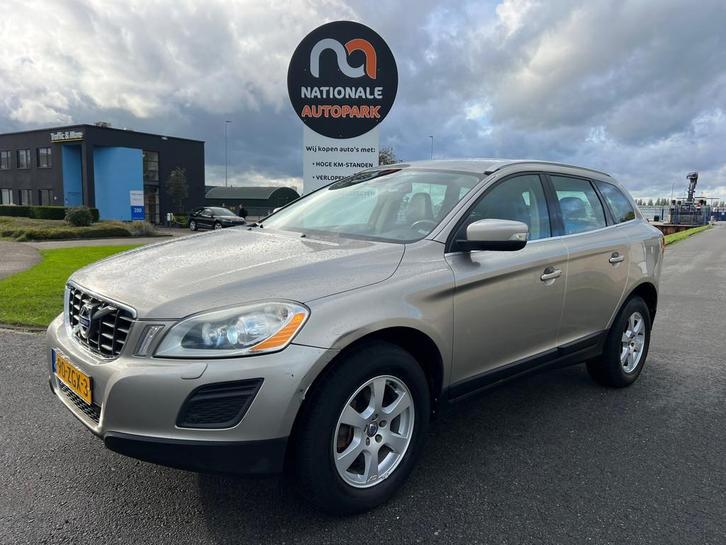Volvo XC60 2012 * 2.0 D4 Summum * 143.000 KM NAP* LMV * AIRC, Auto's, Volvo, Bedrijf, Te koop, XC60, ABS, Airbags, Airconditioning