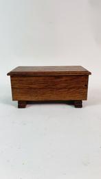Eikenhouten kistje, doosje met deksel, lepelkistje. 5A3, Huis en Inrichting, Tweedehands verkoop, Tweedehands verkoop, Minder dan 50 cm