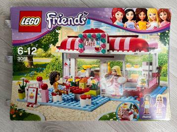Lego friends set 3061 city park café beschikbaar voor biedingen