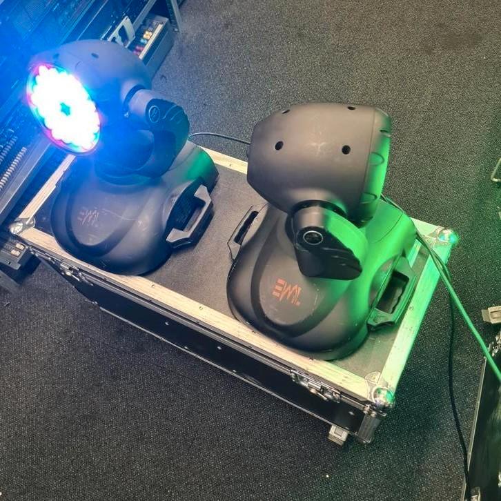 SHOWTEC led moving head 2x in flightcase, Muziek en Instrumenten, Licht en Laser, Gebruikt, Licht, Ophalen