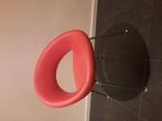 Nina van Artifort, rood kunstleer. Comfortabele eyecatcher, Huis en Inrichting, Stoelen, Ophalen, Kunststof, Twee, Zo goed als nieuw