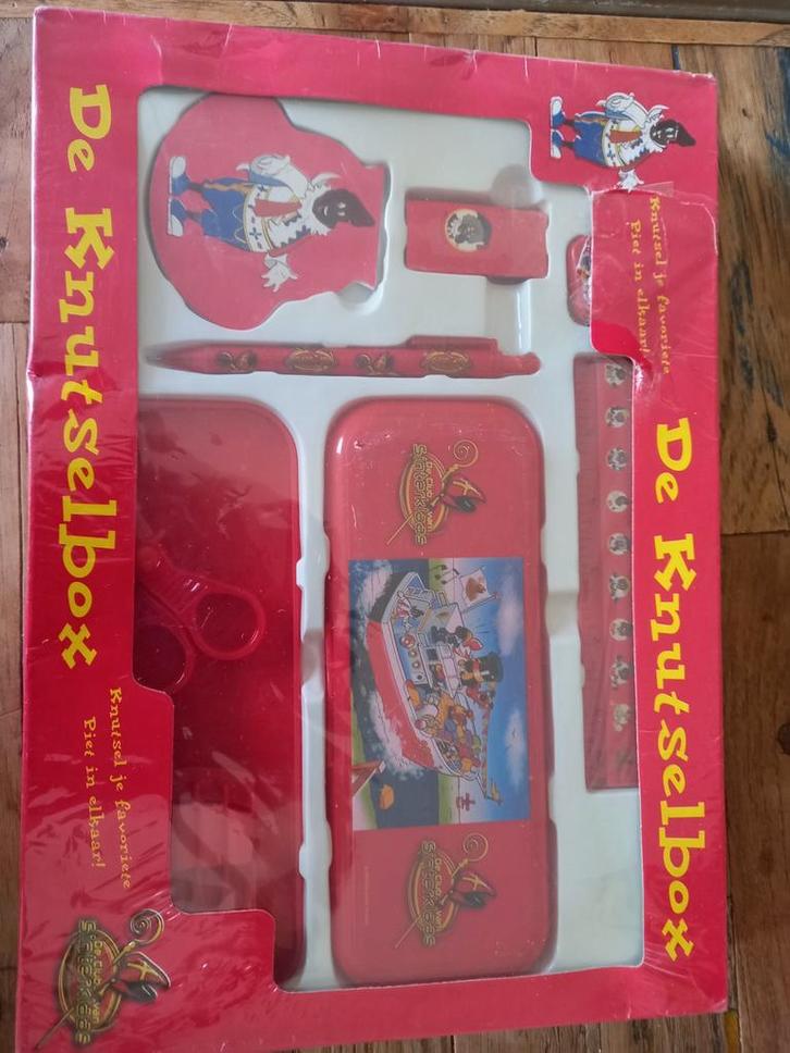 Sinterklaas knutselbox met zwarte piet., Diversen, Sinterklaas, Zo goed als nieuw, Ophalen of Verzenden