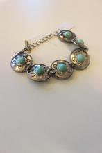 Zilverkleurige armband met turquoise steentjes, Overige materialen, Gebruikt, ., Ophalen of Verzenden