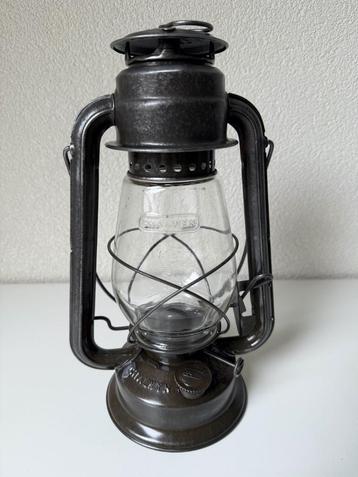Chalwyn Far East stormlantaarn / stormlamp beschikbaar voor biedingen