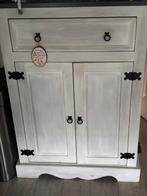 Drankkast krijtwit grenen 2 deuren en la, Ophalen