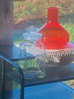 Knalrode Design Vaas. Eyecatcher. H: 28,5 cm. Omtrek 77 cm., Ophalen, Minder dan 50 cm, Rood, Glas