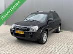 Hyundai Tucson 2.0i Dynamic Executive, A/C, Trekh, Cruise,, Stof, Zwart, 4 cilinders, Zwart