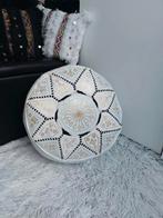 Nieuw handgemaakte marokkaanse leren pouf  wit,zwart,goud, Ophalen of Verzenden, Nieuw, Wit, Minder dan 25 cm