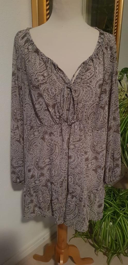 Nette dames bloes, mt 40-44 (even meten), bruin, Kleding | Dames, Blouses en Tunieken, Gedragen, Maat 42/44 (L), Bruin, Verzenden