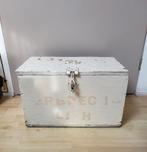 Mooie brocante houten kist met originele verf er nog op, Huis en Inrichting, Woonaccessoires | Kisten, Ophalen of Verzenden, 50 tot 100 cm