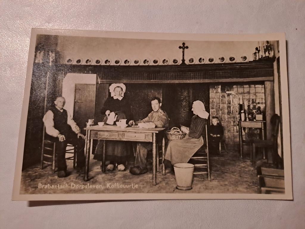 Brabants dorpsleven,  koffueuurtje, Verzamelen, Ophalen of Verzenden, Noord-Brabant