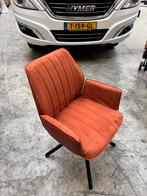 Leuke oranje stoeltje, Huis en Inrichting, Ophalen, Minder dan 75 cm, Leer, Zo goed als nieuw