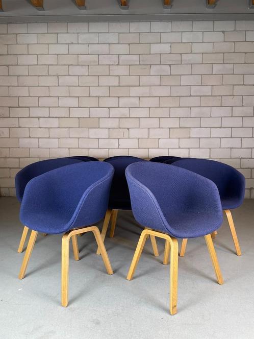 Hay About A Chair Stoel laag model (voorraad: 8), Huis en Inrichting, Stoelen, Gebruikt, Eén, Hout, Stof, Blauw, Ophalen