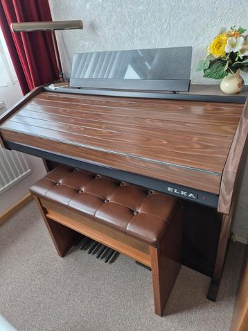 Elka orgel  beschikbaar voor biedingen