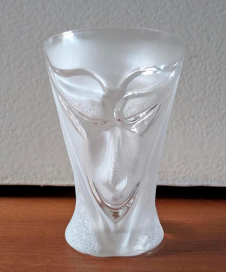 Mats Jonasson Maleras Schnapsglas Zweden, Antiek en Kunst, Kunst | Designobjecten, Ophalen of Verzenden