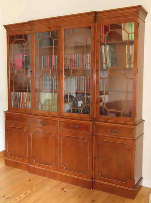 Antieke Engelse mahoniehouten breakfront boekenkast 20e eeuw, Antiek en Kunst, Antiek | Meubels | Kasten, Ophalen of Verzenden