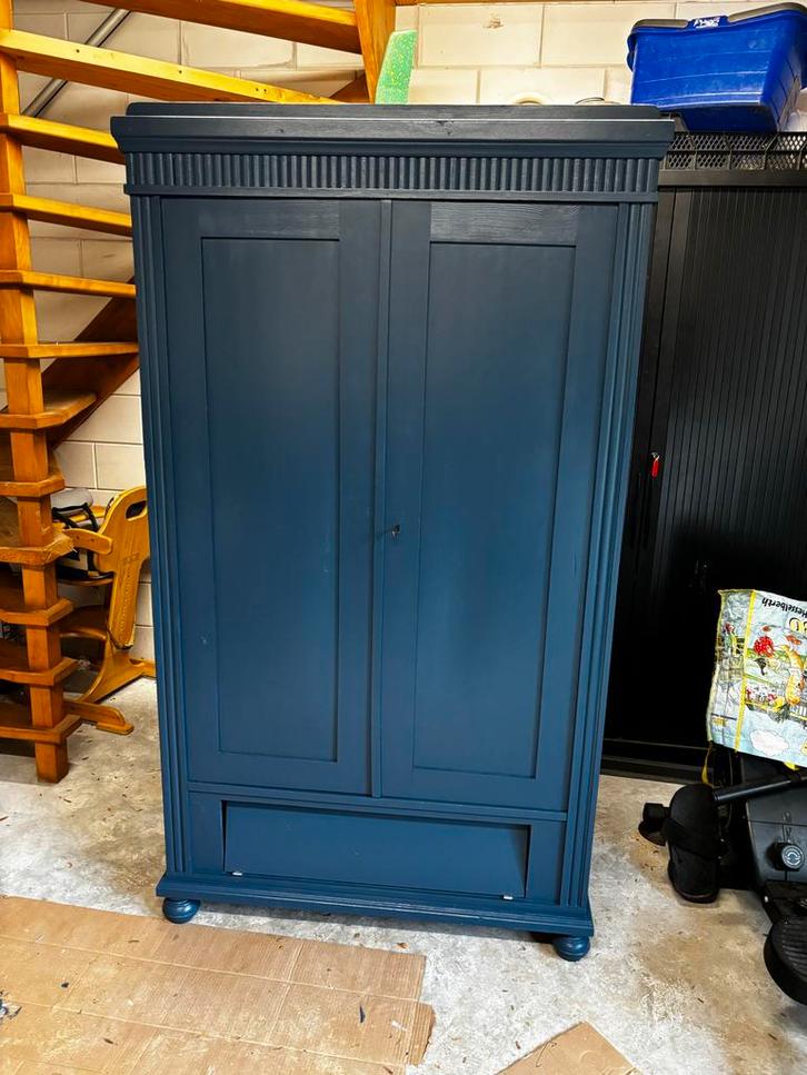 Stoere meidenkast – donkerblauw – 109,5 x 57,5 x 191,5 cm, Huis en Inrichting, Kasten | Kledingkasten, Zo goed als nieuw, 150 tot 200 cm