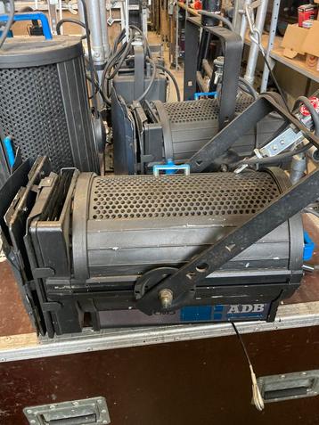 6 stuks adb 1kw pc lamp theaterspot beschikbaar voor biedingen