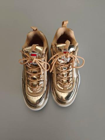 Fila Sneakers Goud Maat 40  beschikbaar voor biedingen