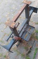 Bangerstox beugel tank deurplaat, Ophalen, Voor, Volvo, Deur