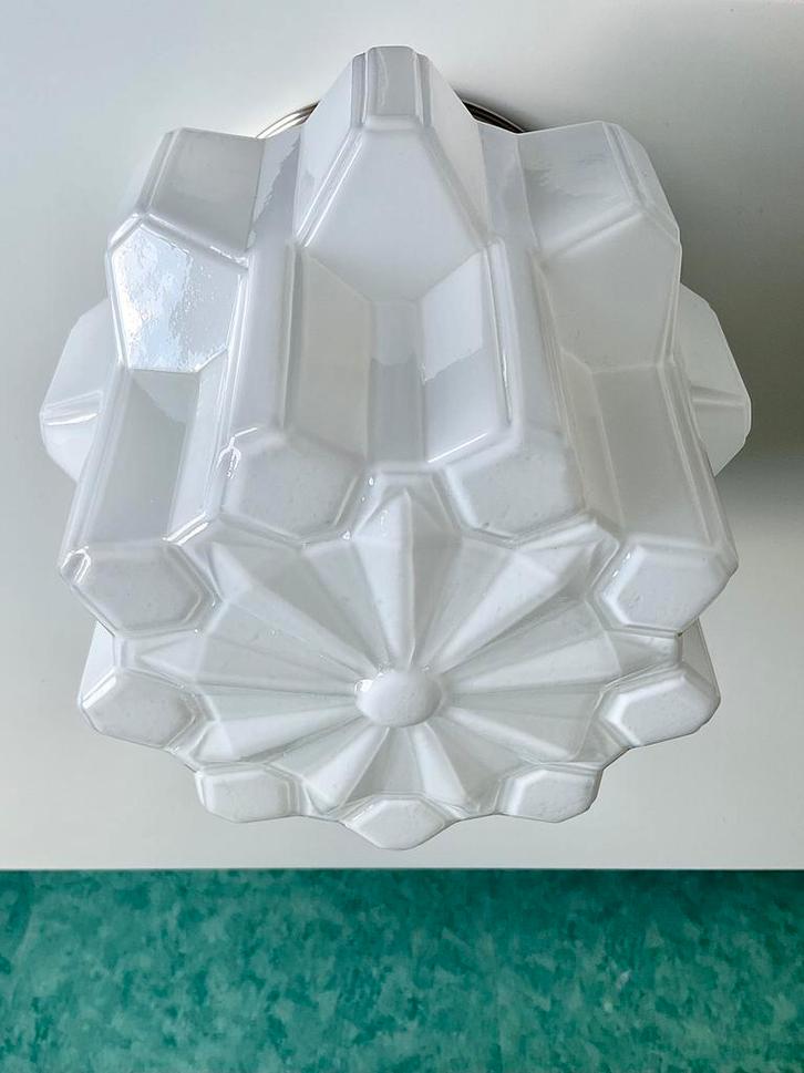 Art Deco Plafonnière. Authentieke oud Skyscraper opaalglas, Huis en Inrichting, Lampen | Plafondlampen, Zo goed als nieuw, Glas