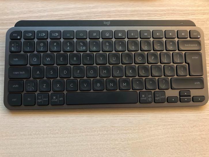 Logitech MX Keys Mini - Draadloos Toetsenbord, Computers en Software, Toetsenborden, Zo goed als nieuw, Qwerty, Draadloos, Multimediatoetsen