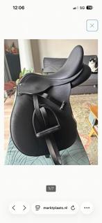 Wintec veelzijdigheidszadel 16,5 inch, Dieren en Toebehoren, Paarden en Pony's | Zadels, Ophalen, Gebruikt, Recreatie