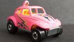 Volkswagen VW Baja Bug pink 1:64 3inch Hotwheels Pol, Hobby en Vrije tijd, Modelauto's | Overige schalen, Ophalen of Verzenden