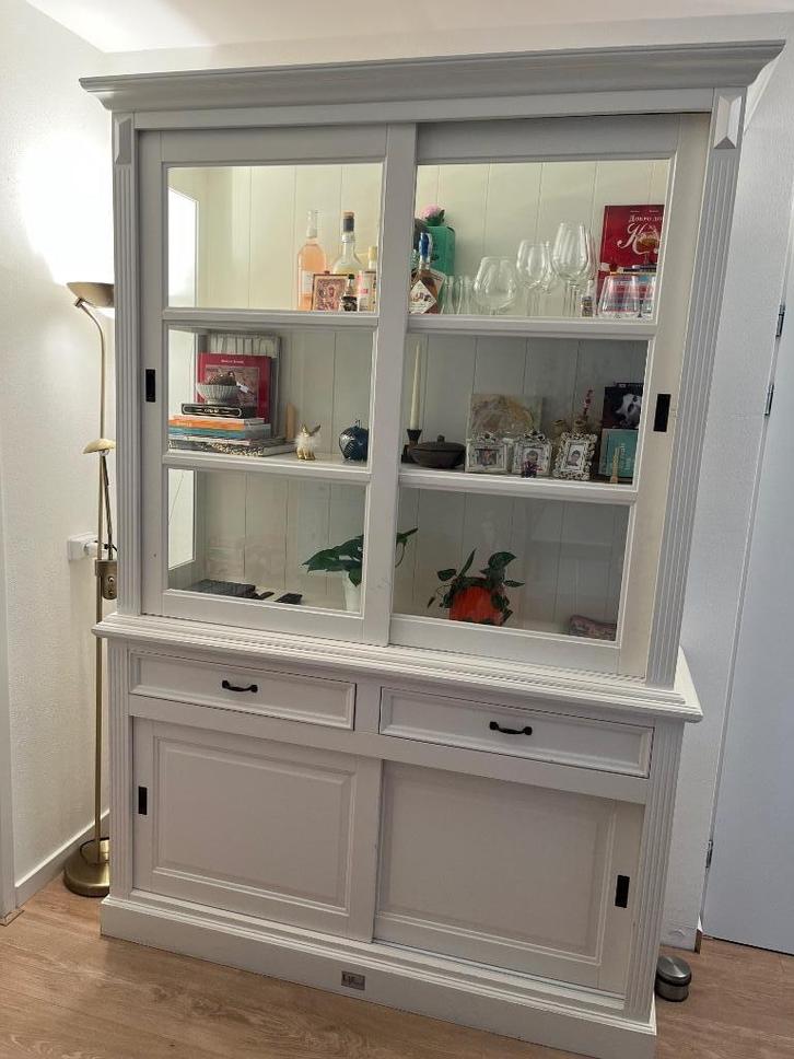 Mooie landelijke witte buffetkast / apothekerskast, Huis en Inrichting, Kasten | Buffetkasten, Zo goed als nieuw, 150 tot 200 cm