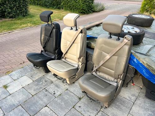 3 budget stoelen 3p gordel isofix vloerrails bouten 100€ ps, Caravans en Kamperen, Camper-accessoires, Ophalen of Verzenden