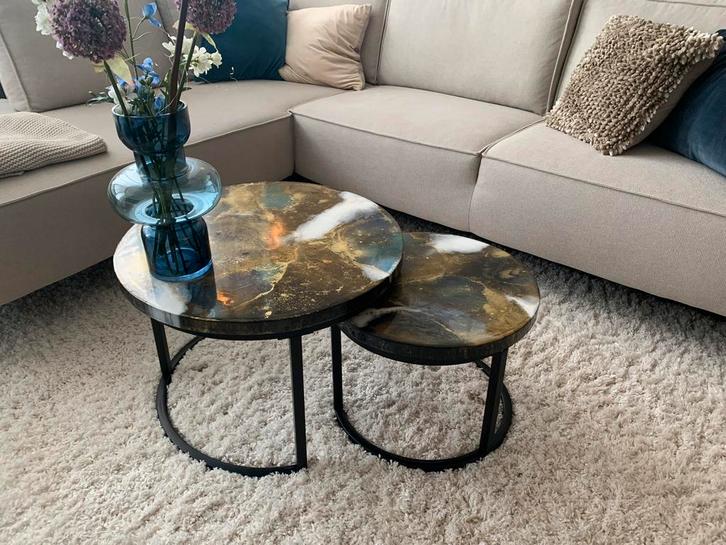 Epoxy salontafel , eettafel, resin art, bijzettafel, Huis en Inrichting, Tafels | Salontafels, Ophalen