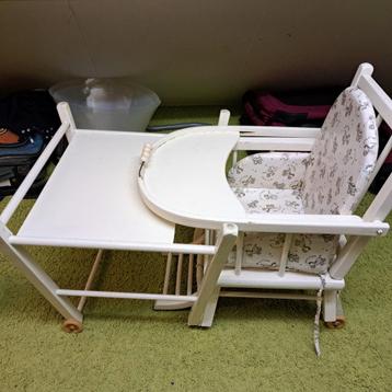 Te H'sum: kinderstoel-tafel combi vintage voor de sier beschikbaar voor biedingen