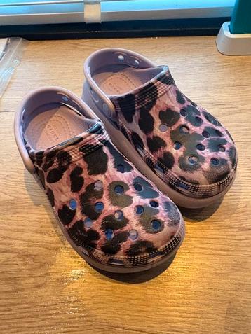 mooie crocs maat 29/30 beschikbaar voor biedingen
