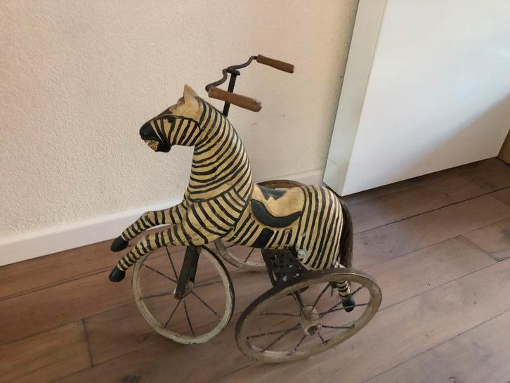 Oude loopfiets paard / zebra, Antiek en Kunst, Antiek | Speelgoed, Ophalen
