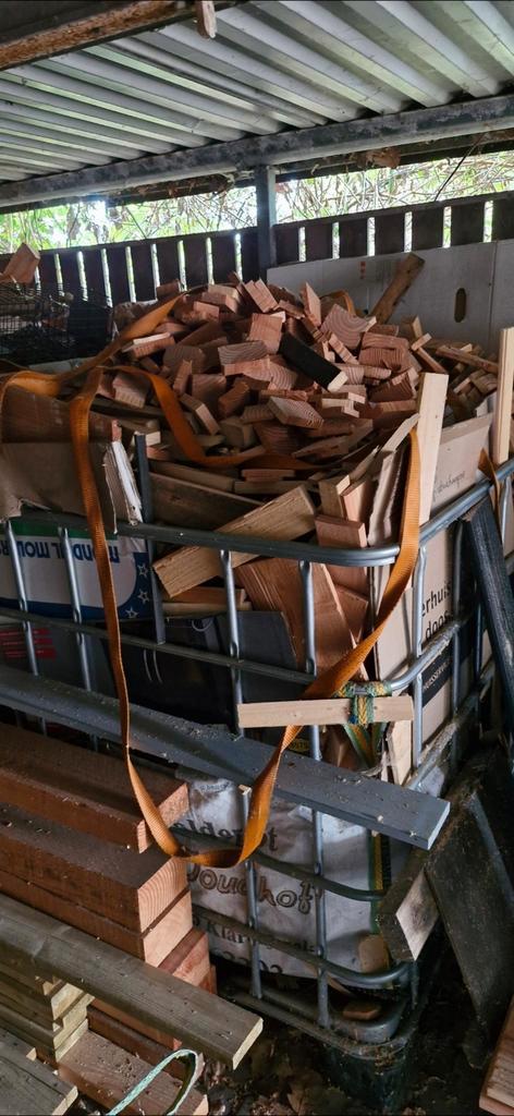 Grote bak kachelhout, Tuin en Terras, Haardhout, Overige houtsoorten, Minder dan 3 m³, Ophalen of Verzenden